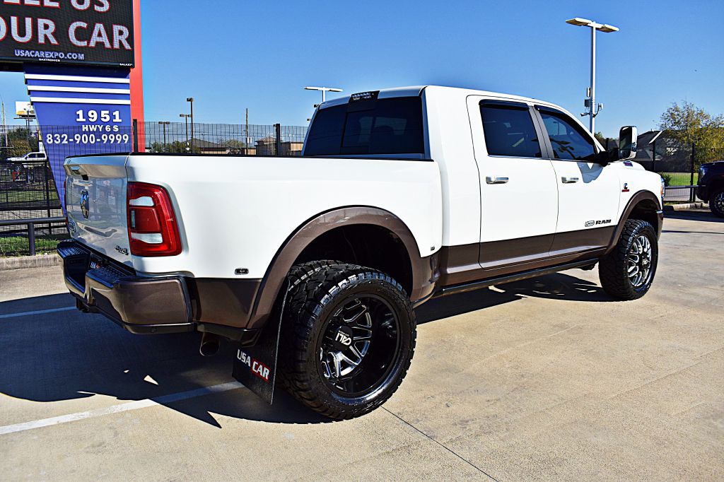 2019 RAM 3500 Image 5