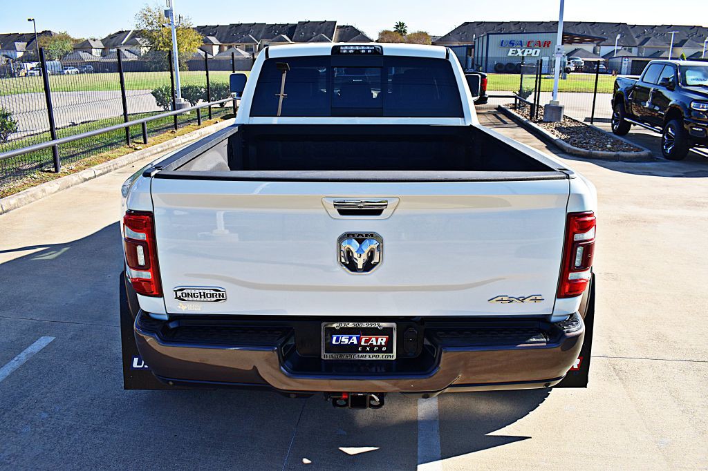 2019 RAM 3500 Image 7