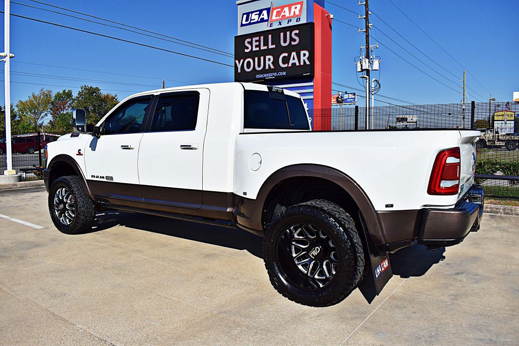 2019 RAM 3500 Image 10