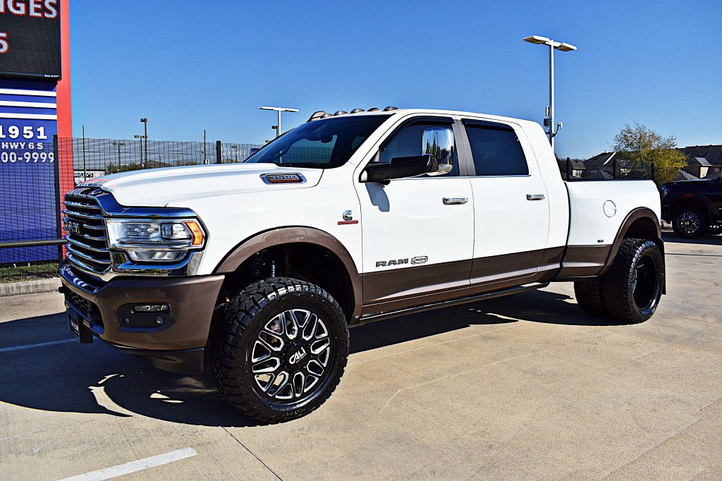2019 RAM 3500 Image 12