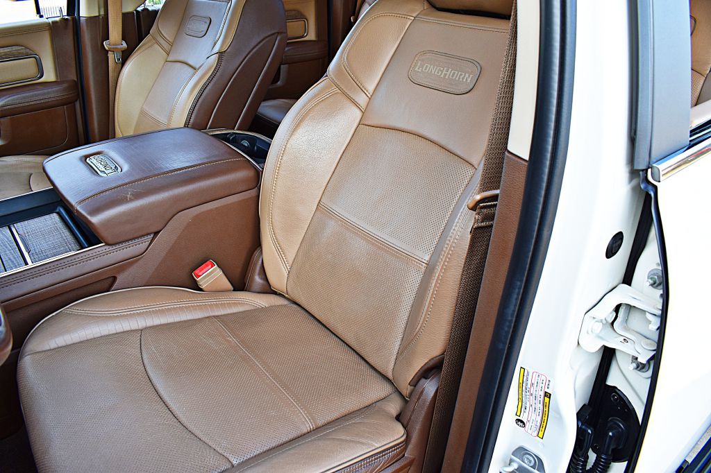 2019 RAM 3500 Image 18