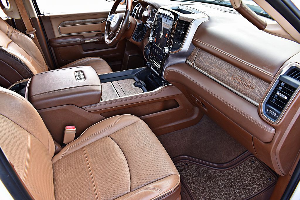 2019 RAM 3500 Image 21