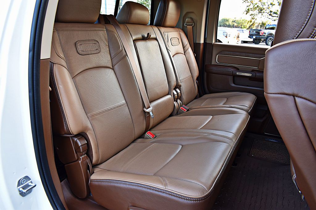 2019 RAM 3500 Image 24