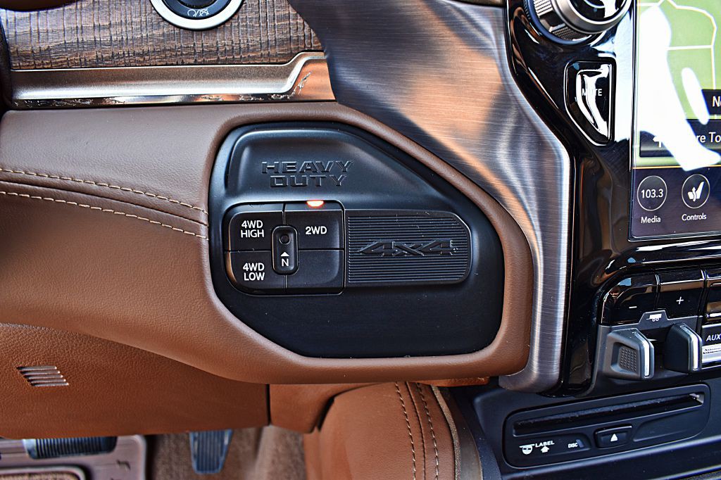 2019 RAM 3500 Image 34