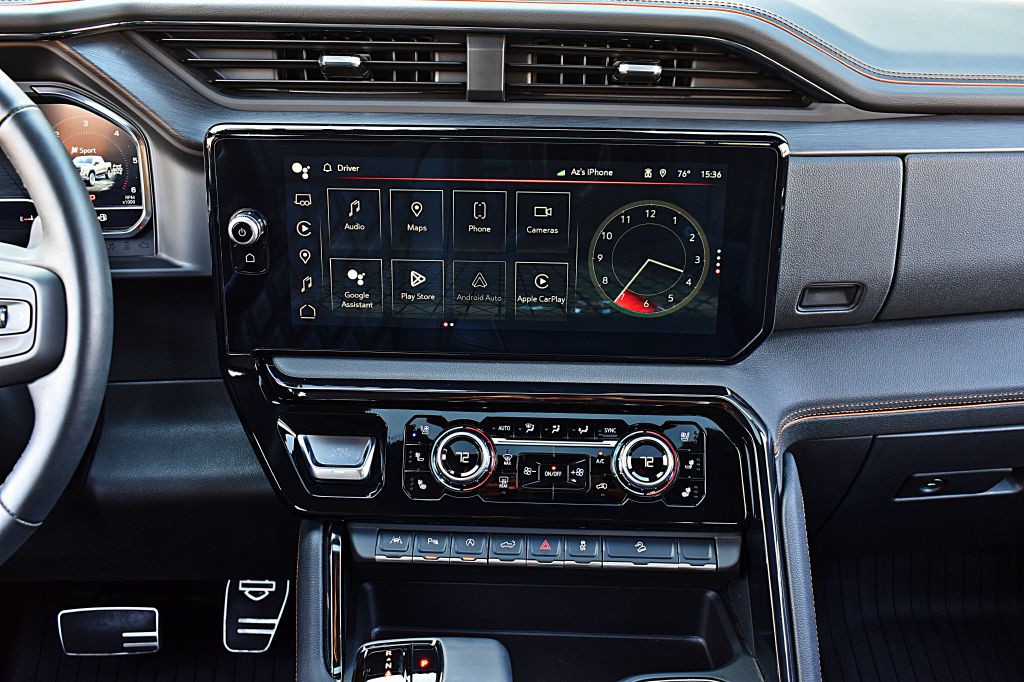 2024 GMC Sierra Image 32