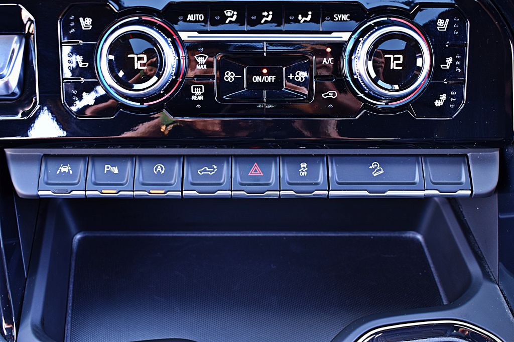 2024 GMC Sierra Image 43