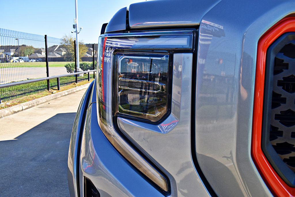 2024 GMC Sierra Image 72