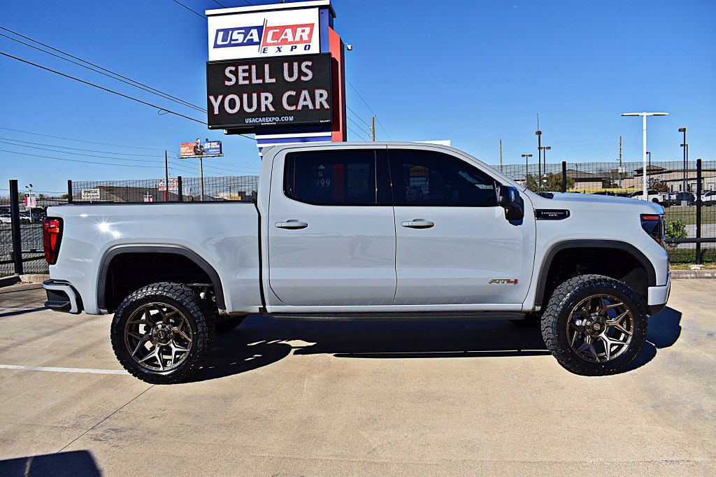 2025 GMC Sierra Image 4