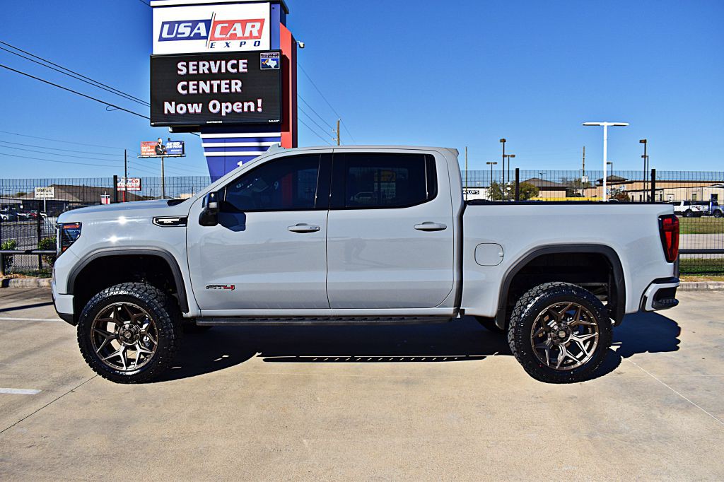 2025 GMC Sierra Image 11