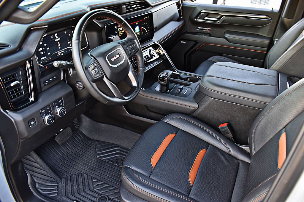 2025 GMC Sierra Image 17