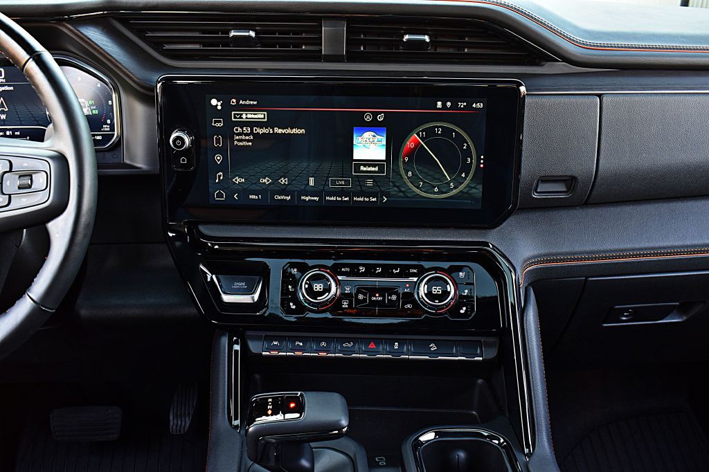 2025 GMC Sierra Image 27