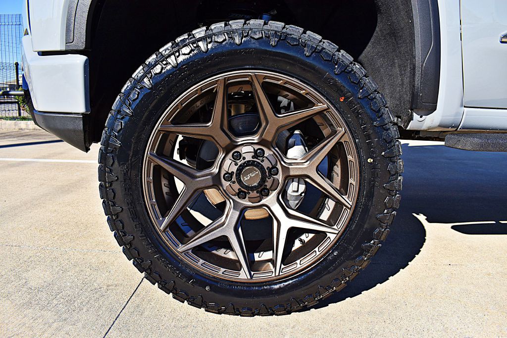 2025 GMC Sierra Image 56