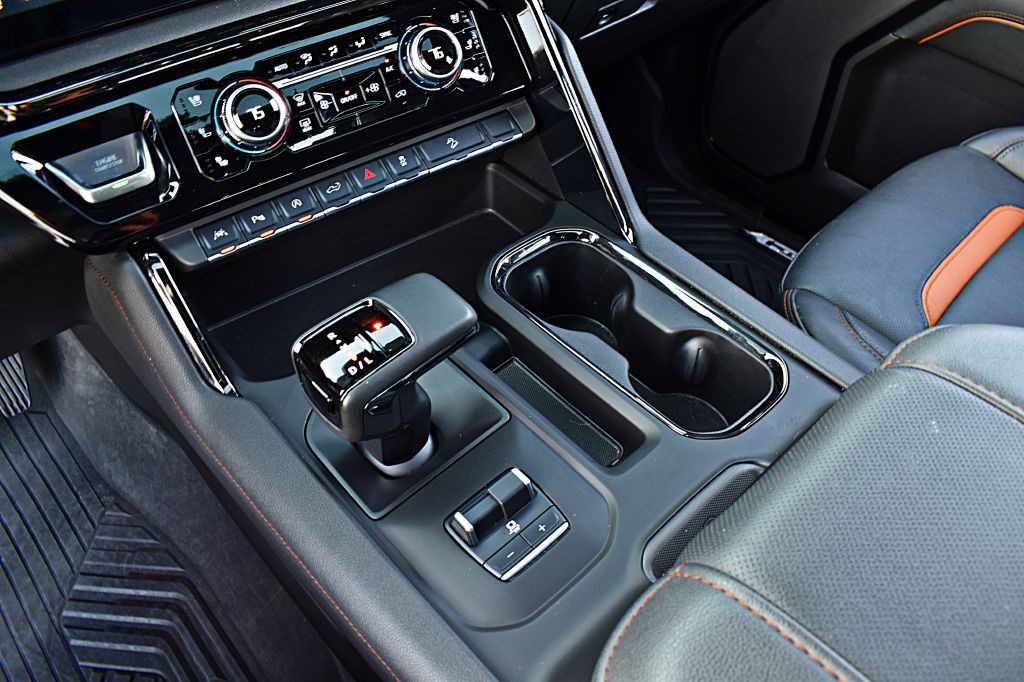 2025 GMC Sierra Image 35