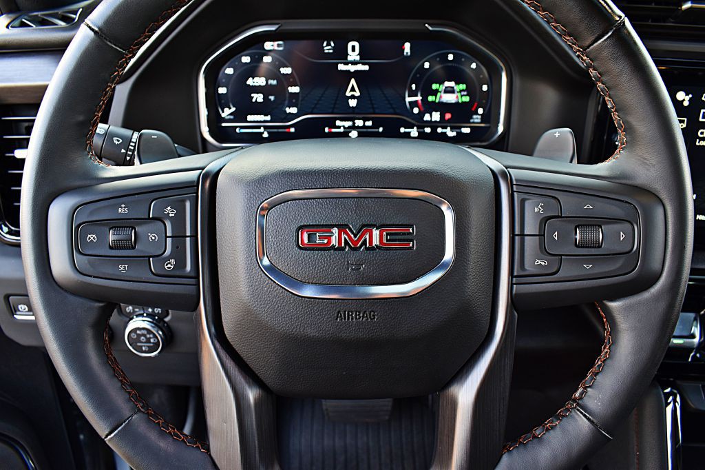 2025 GMC Sierra Image 38