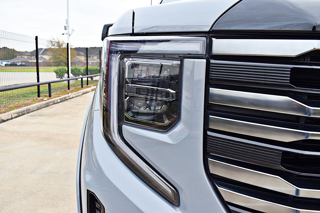 2025 GMC Sierra Image 52