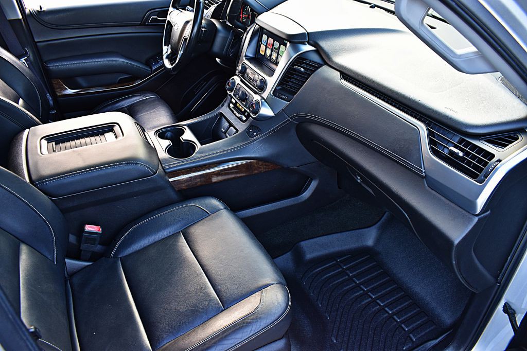 2016 Chevrolet Tahoe Image 20