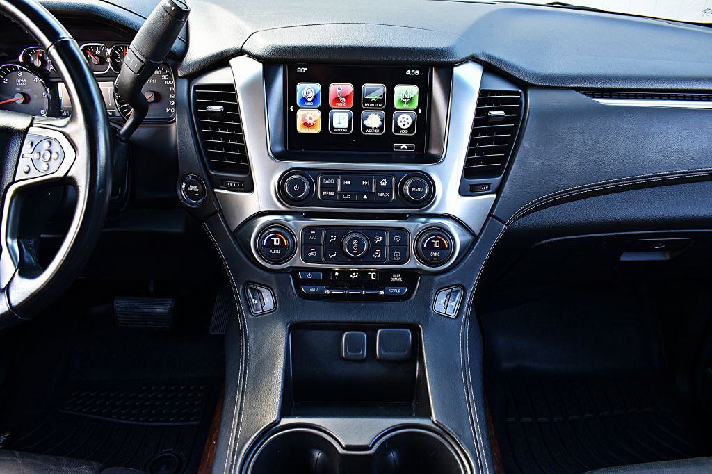 2016 Chevrolet Tahoe Image 28