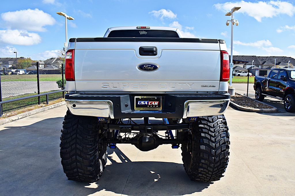 2015 Ford F-250 Image 6