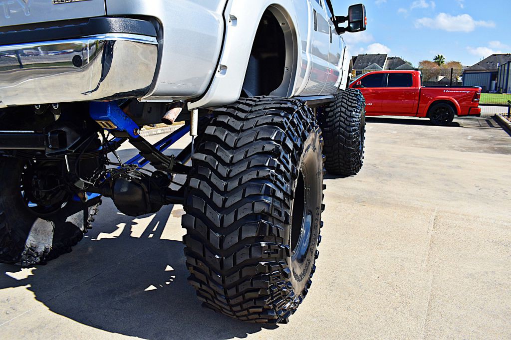 2015 Ford F-250 Image 16