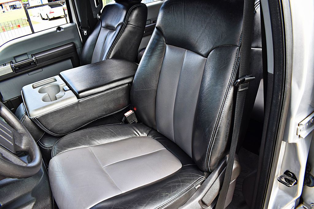 2015 Ford F-250 Image 21