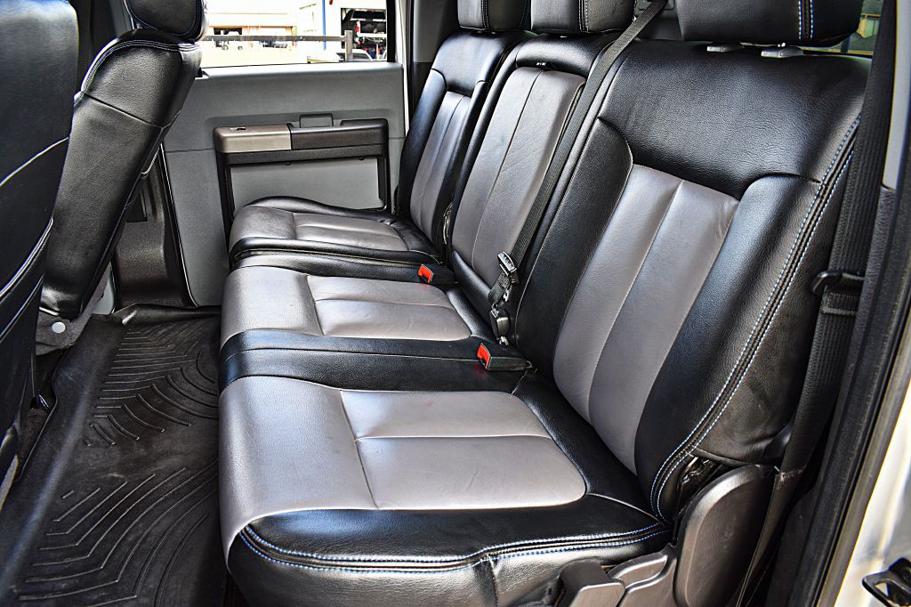 2015 Ford F-250 Image 25