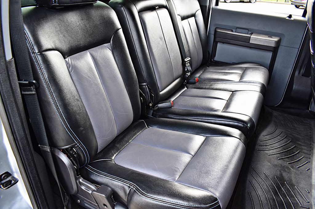 2015 Ford F-250 Image 29