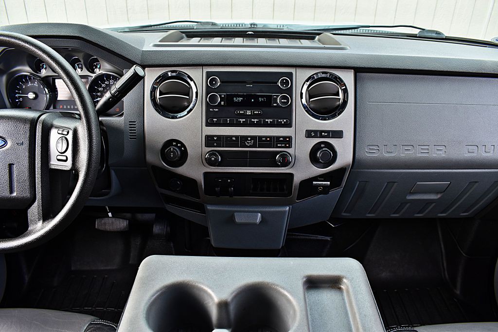 2015 Ford F-250 Image 33