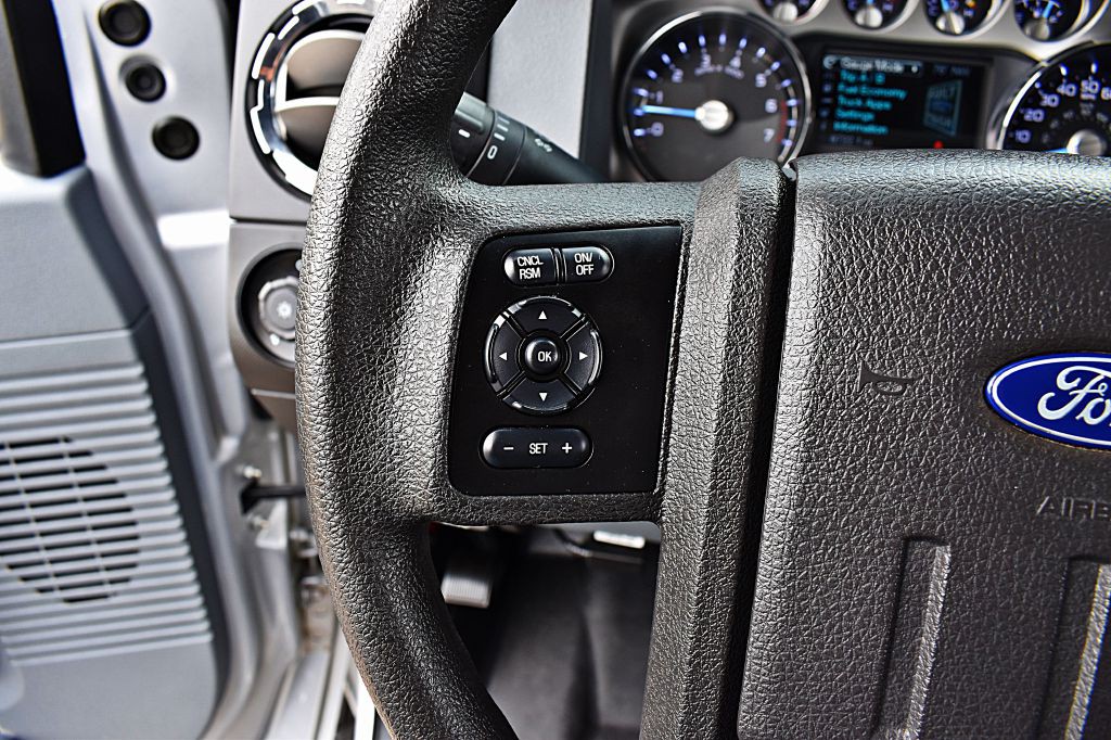 2015 Ford F-250 Image 43