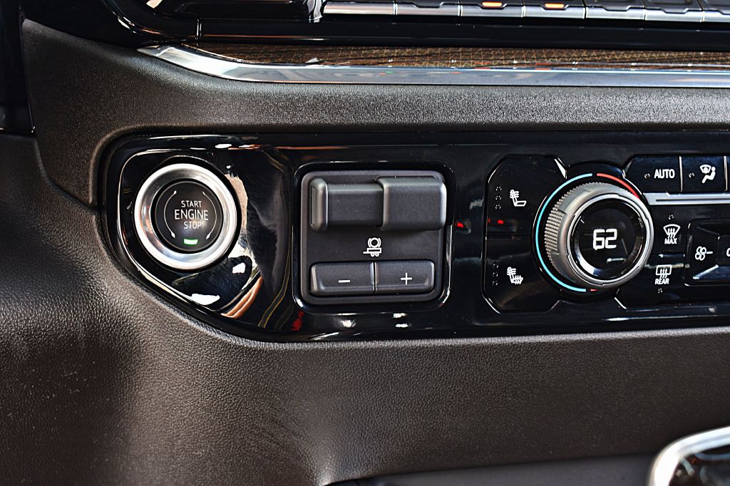 2025 Chevrolet Silverado 1500 Image 35