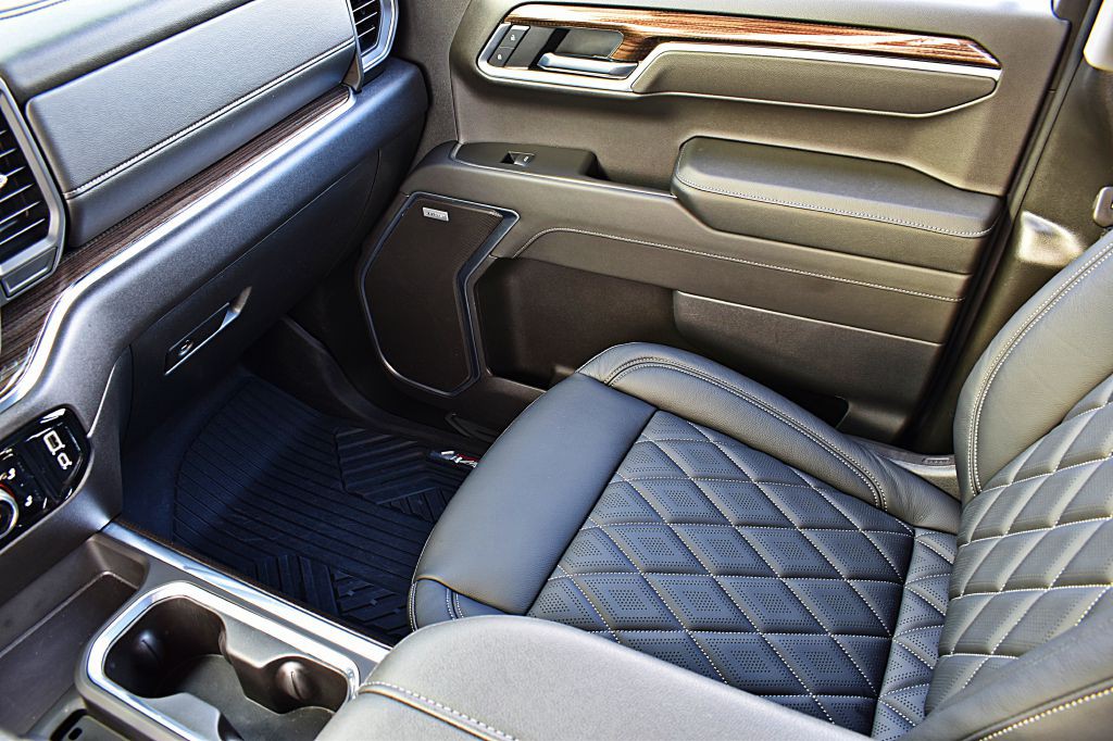 2025 Chevrolet Silverado 1500 Image 37