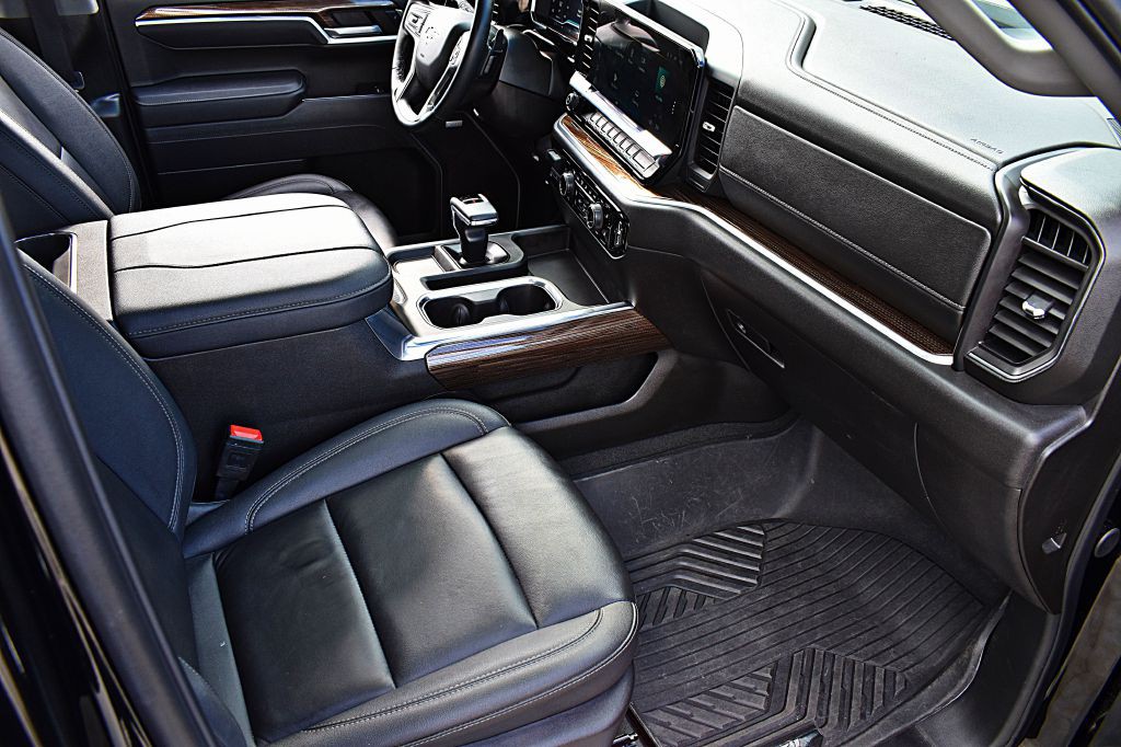 2025 Chevrolet Silverado 1500 Image 20