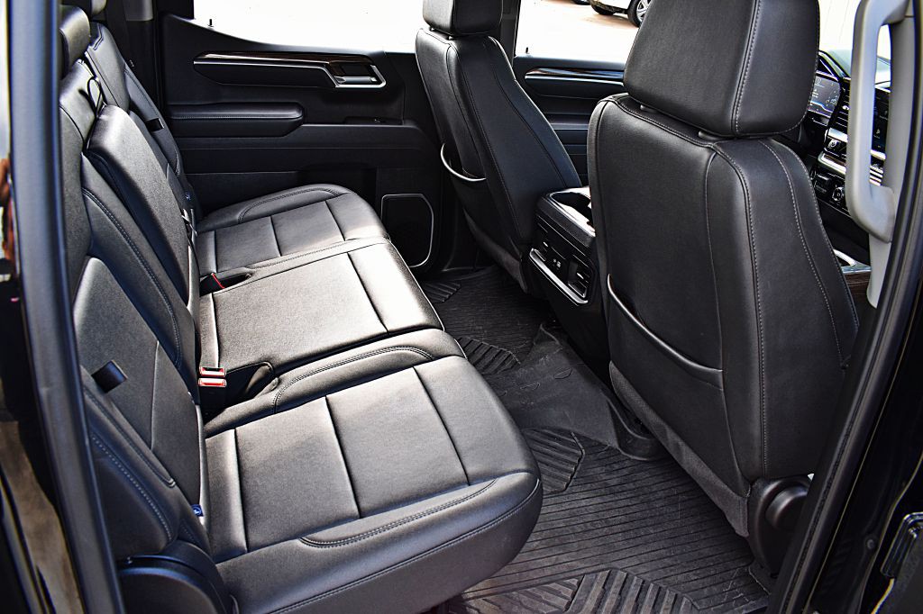 2025 Chevrolet Silverado 1500 Image 22