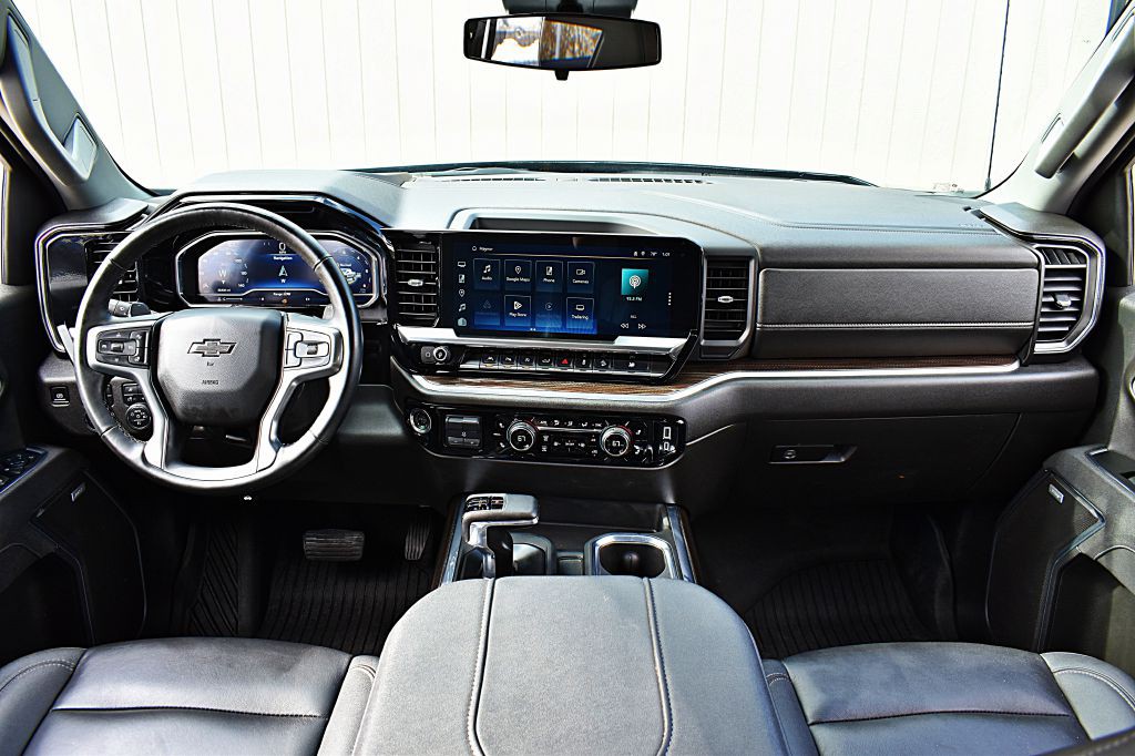 2025 Chevrolet Silverado 1500 Image 24