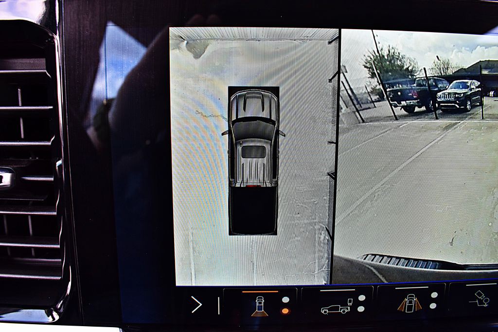 2025 Chevrolet Silverado 1500 Image 32