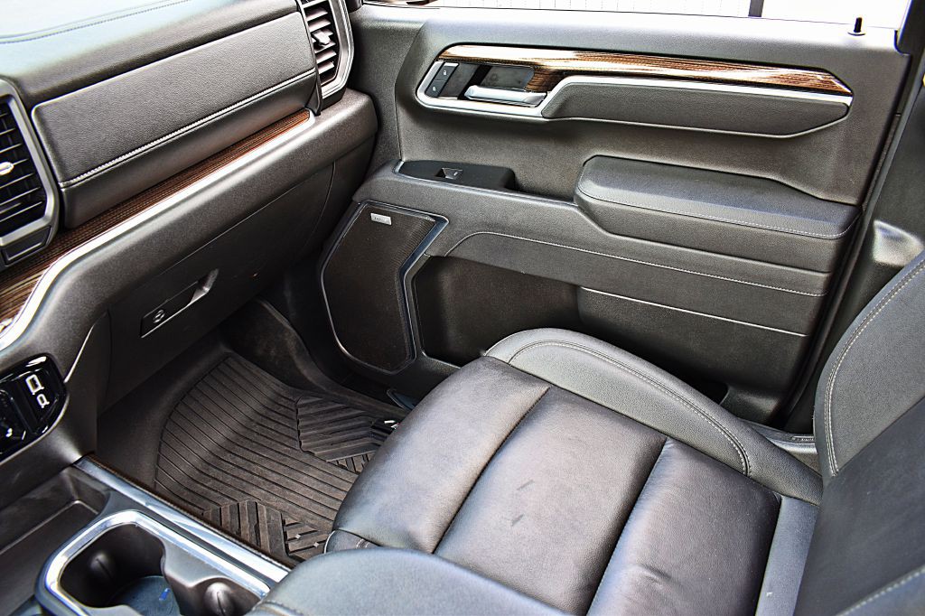 2025 Chevrolet Silverado 1500 Image 36