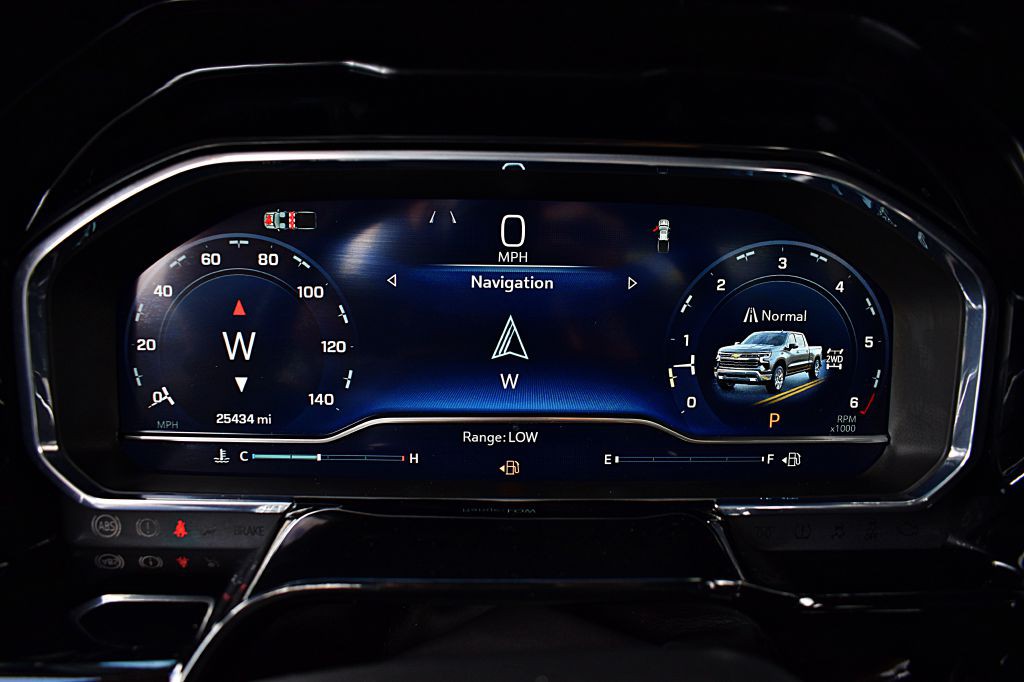 2025 Chevrolet Silverado 1500 Image 40