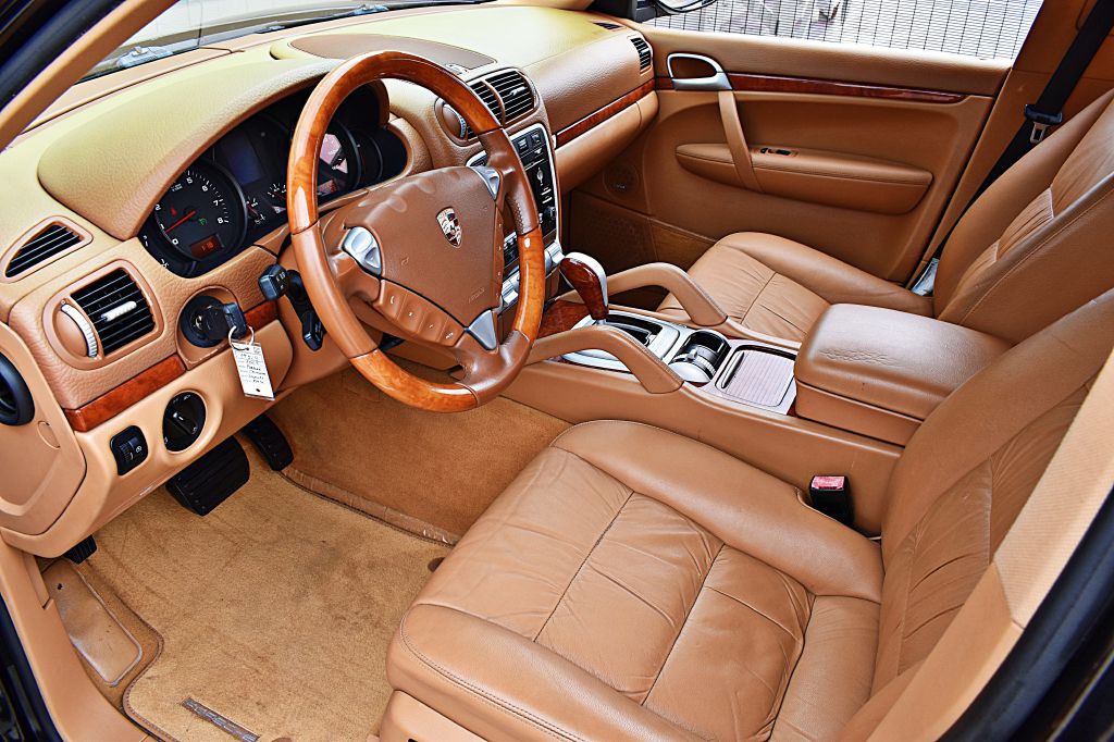 2009 Porsche Cayenne Image 15