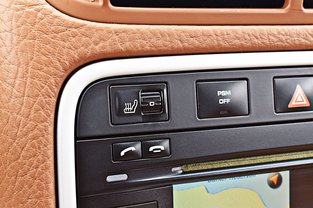 2009 Porsche Cayenne Image 32