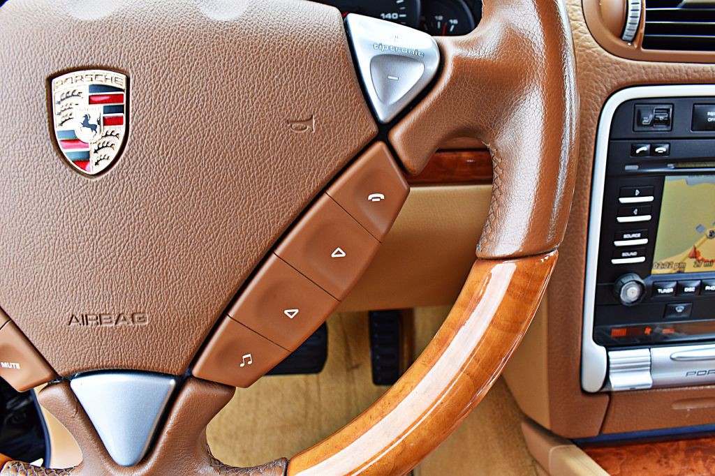 2009 Porsche Cayenne Image 36