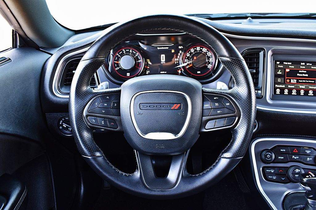 2021 Dodge Challenger Image 24