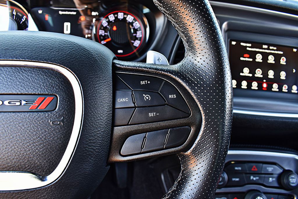 2021 Dodge Challenger Image 37