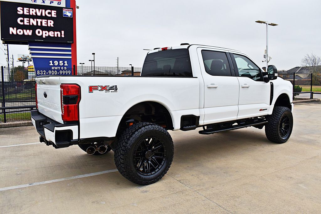 2023 Ford F-250 Image 5