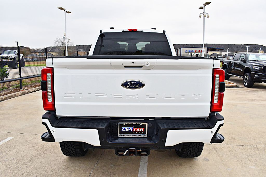 2023 Ford F-250 Image 6