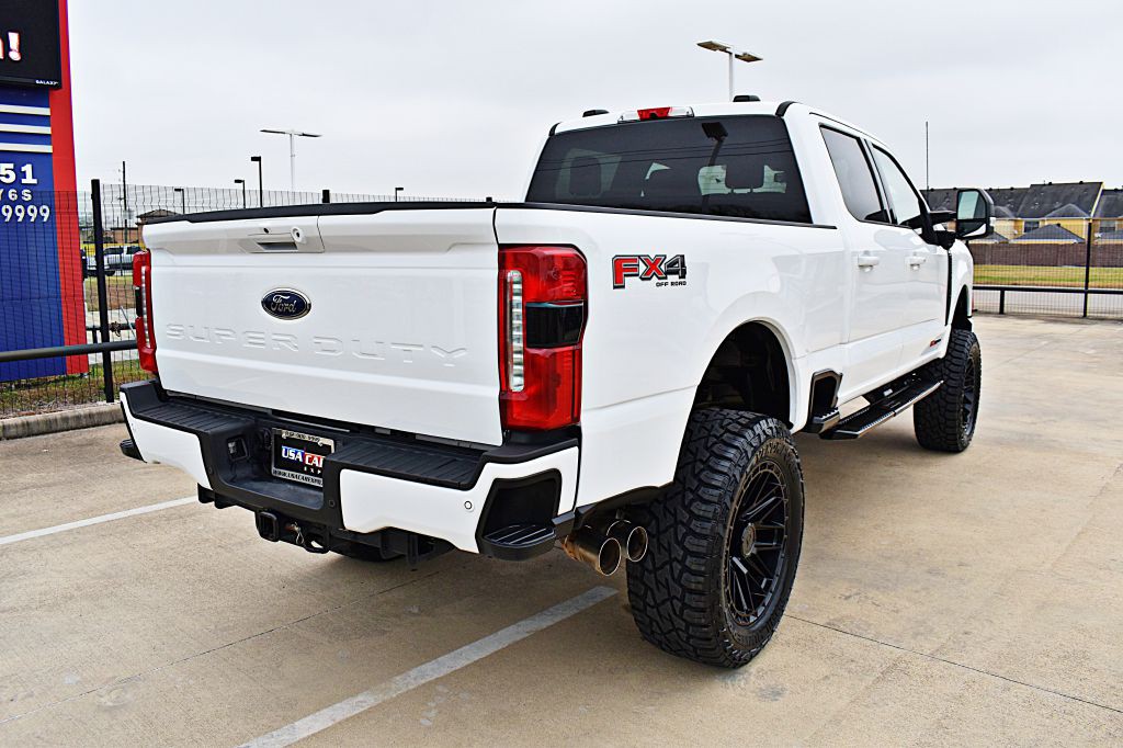 2023 Ford F-250 Image 8