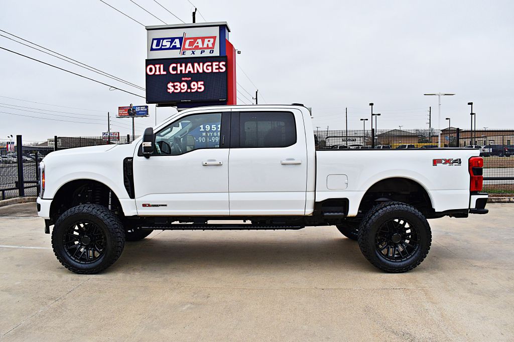 2023 Ford F-250 Image 11