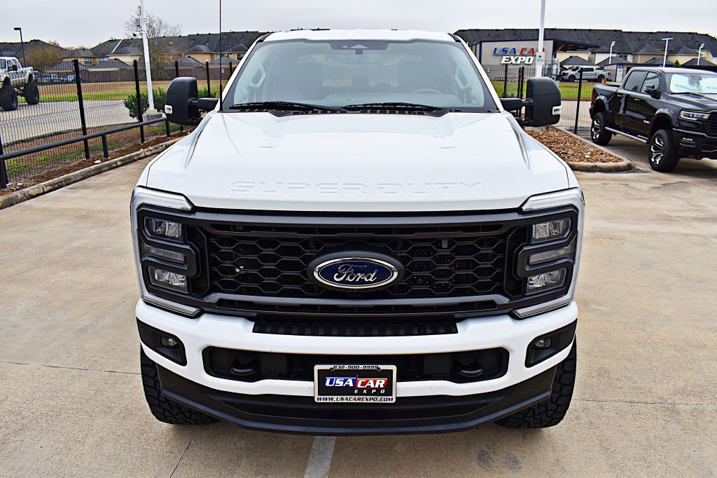 2023 Ford F-250 Image 14