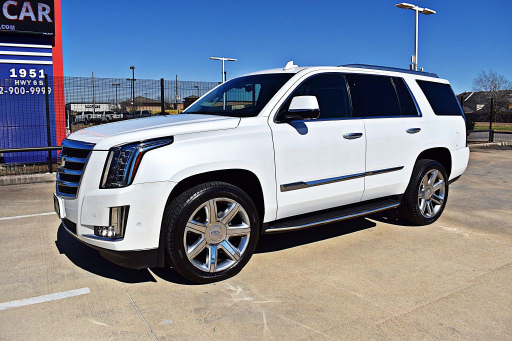 2017 Cadillac Escalade Image 11