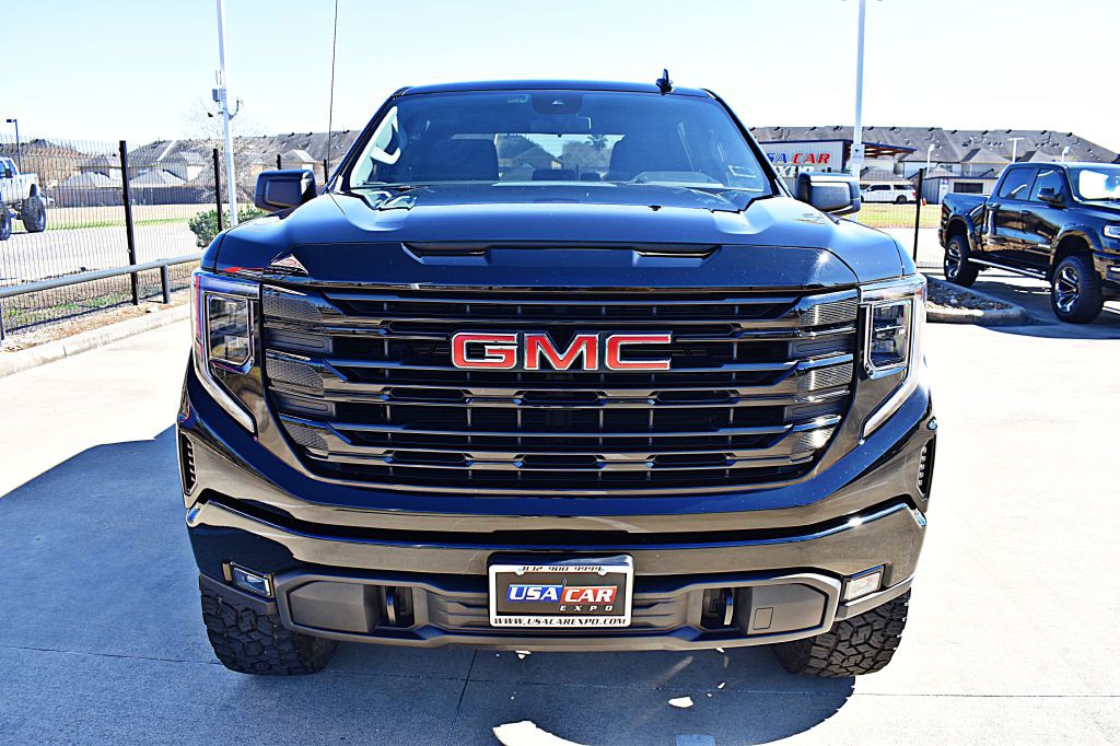 2024 GMC Sierra Image 13