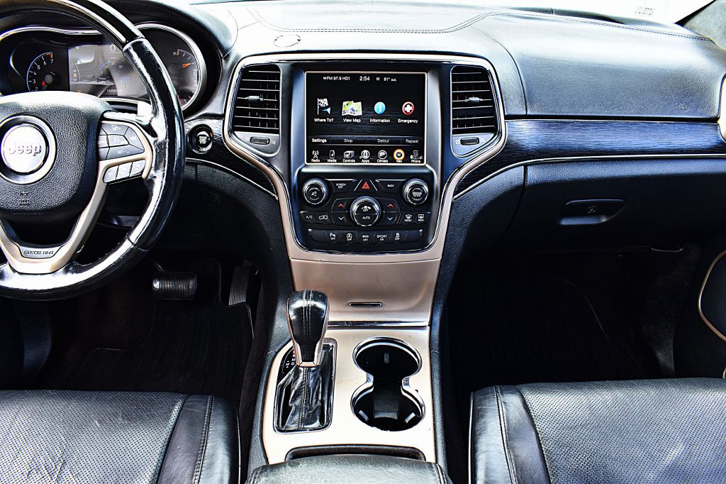 2016 Jeep Grand Cherokee Image 21