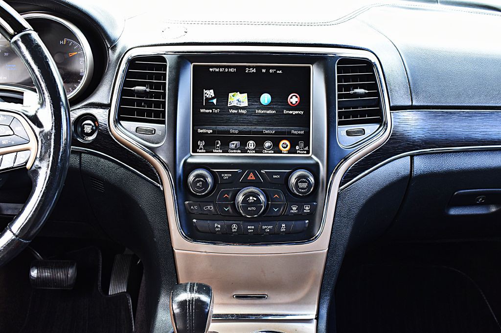 2016 Jeep Grand Cherokee Image 22